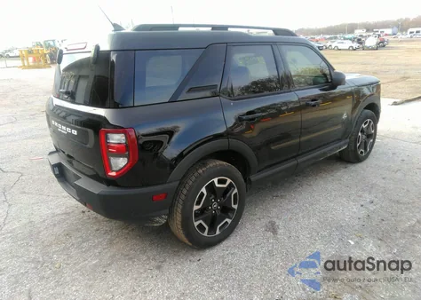 2021 Ford Bronco Sport Outer Banks z USA, uszkodzony, nr VIN 3FMCR9C65MRA78282